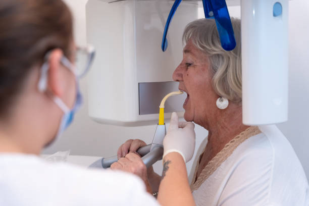 Best Emergency Tooth Extraction in Hillsboro, MO